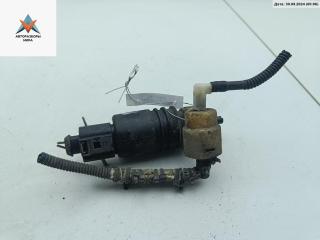 насос (моторчик) омывателя стекла Volkswagen Passat B5 [рестайлинг] 2001, серый, универсал