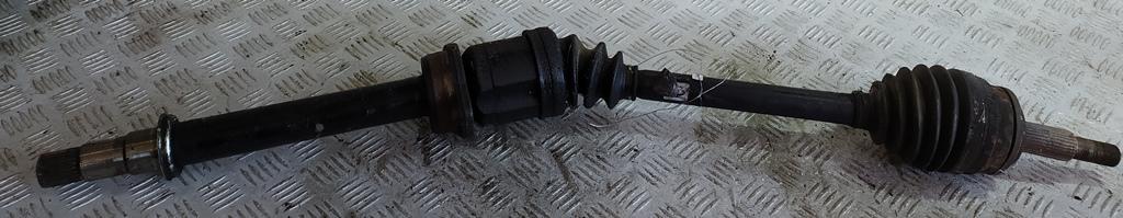 полуось передняя правая (приводной вал, ШРУС) Toyota Auris 2008, 2.0 л., дизель, МКПП, серый, хетчбэк 5 дв., 43410-02590