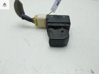 кнопка стеклоподъемника переднего правого Daewoo Kalos 1 поколение 2003, 1.4 л., бензин, МКПП, синий, хетчбэк 5 дв.