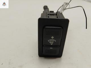 кнопка (выключатель) Ford Maverick 2 поколение 2001, 2.0 л., бензин, МКПП, серый, внедорожник 5 дв., YL8414N102AAW