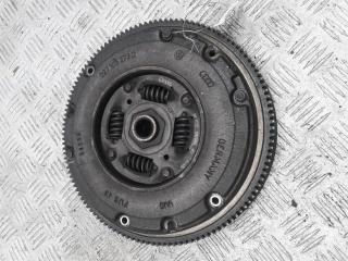 маховик Volkswagen Golf-4 2000, 1.4 л., бензин, МКПП, синий, универсал, 027105273D