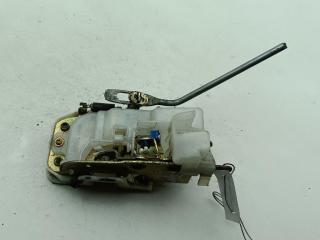замок двери передней левой Honda Civic 7 поколение 2000, 1.4 л., бензин, МКПП, красный, хетчбэк 3 дв.