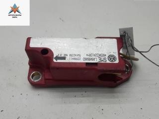 датчик AirBag Volkswagen Golf 4 поколение 1999, 1.6 л., бензин, МКПП, красный, хетчбэк 3 дв., 1J0909606D