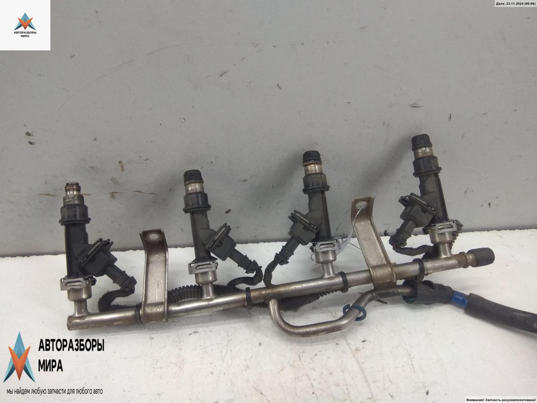 форсунка Opel Astra H 2004, 1.6 л., бензин, МКПП, серый, универсал, 25343299 - фото №1