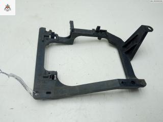 кронштейн переднего бампера Mazda 626 GF 1999, 2.0 л., бензин, МКПП, серый, универсал, GE6P51684