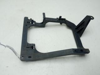 кронштейн переднего бампера Mazda 626 GF 1999, 2.0 л., бензин, МКПП, серый, универсал, GE6P51684
