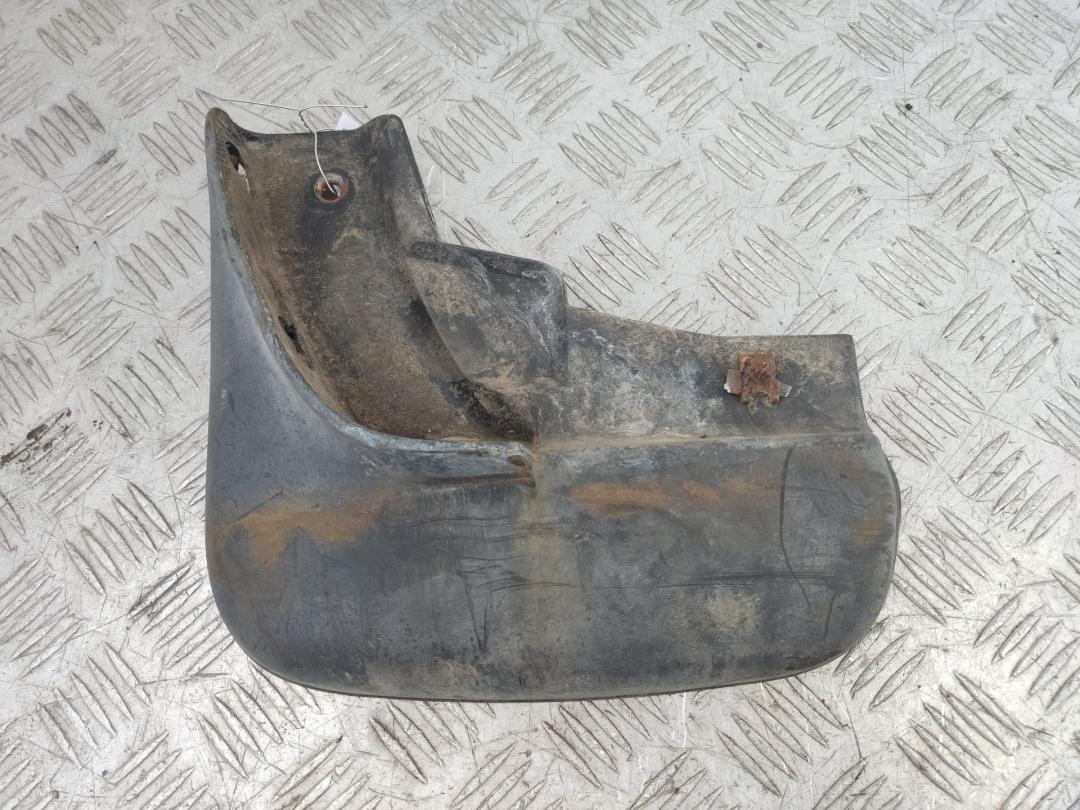 брызговик Hyundai Terracan 2003, 2.9 л., дизель, МКПП, зелёный, внедорожник 5 дв., 86831-H1020