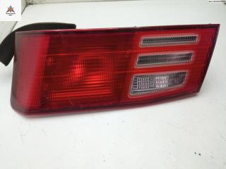 фонарь крышки багажника правый Mitsubishi Galant 8 поколение [рестайлинг] 2002, 2.0 л., бензин, МКПП, чёрный, универсал, 22687201