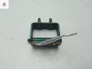 петля крышки багажника Nissan Almera Tino V10 2000, зелёный, минивэн