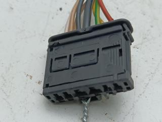 разъем (фишка) проводки Peugeot 206 1 поколение [рестайлинг] 2006, 1.4 л., бензин, МКПП, красный, хетчбэк 3 дв., 9648558180