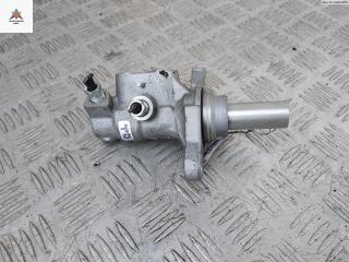 цилиндр тормозной главный Nissan Micra 5 поколение K14 2017, 1.5 л., дизель, МКПП, синий, хетчбэк 5 дв.