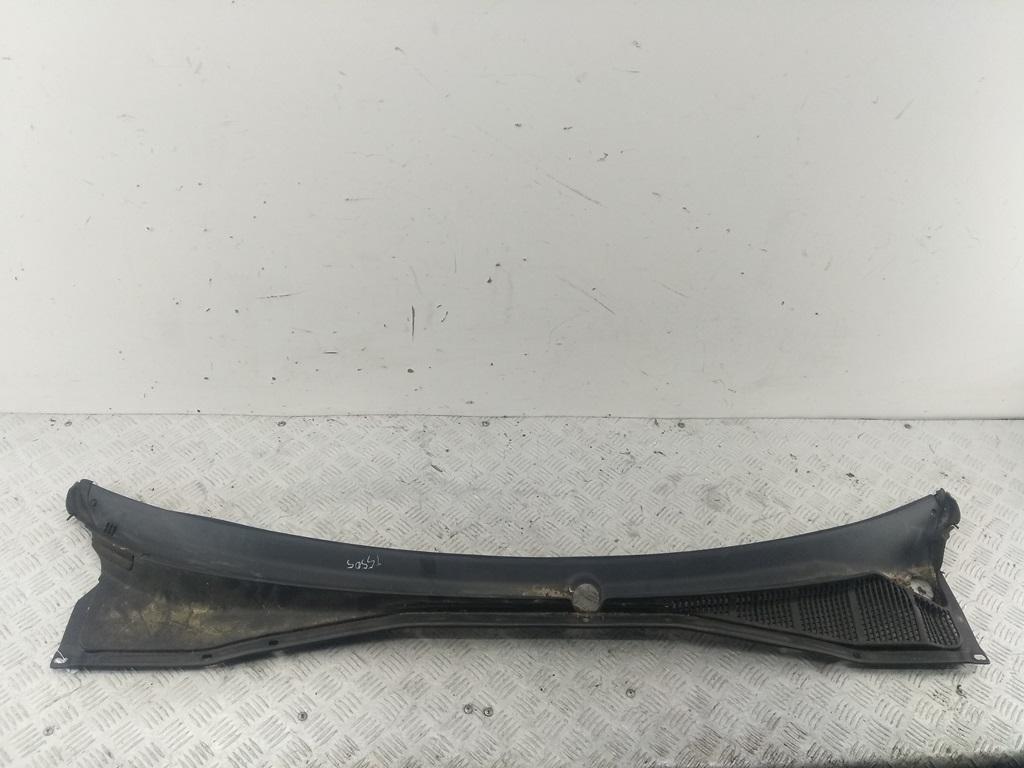 дождевик Subaru Legacy 2001, 2.0 л., бензин, МКПП, чёрный, универсал