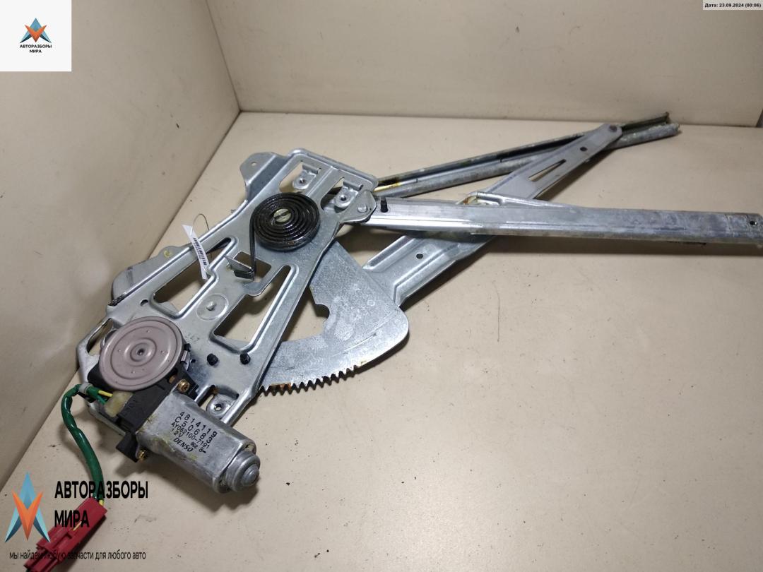 стеклоподъемник электрический передний правый Chrysler Stratus 1 поколение 1998, 2.0 л., бензин, АКПП, чёрный, седан - фото №1