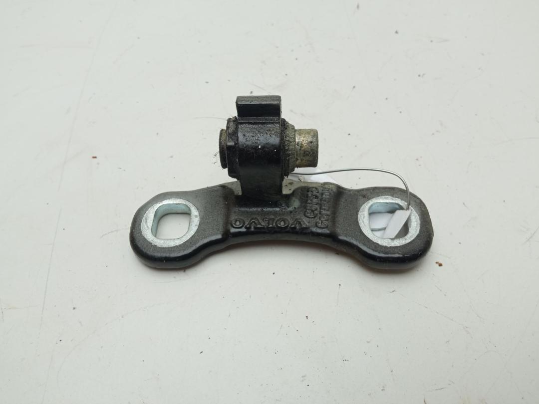 петля двери Volvo S40 / V50 2007, чёрный, седан