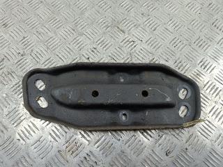 кронштейн КПП Mercedes-Benz E W210 1995, 2.3 л., бензин, АКПП, серый, седан