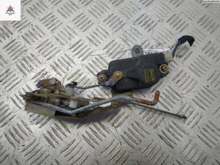 замок двери передней правой Mitsubishi Sigma 4 поколение 1996, 3.0 л., бензин, МКПП, синий, универсал