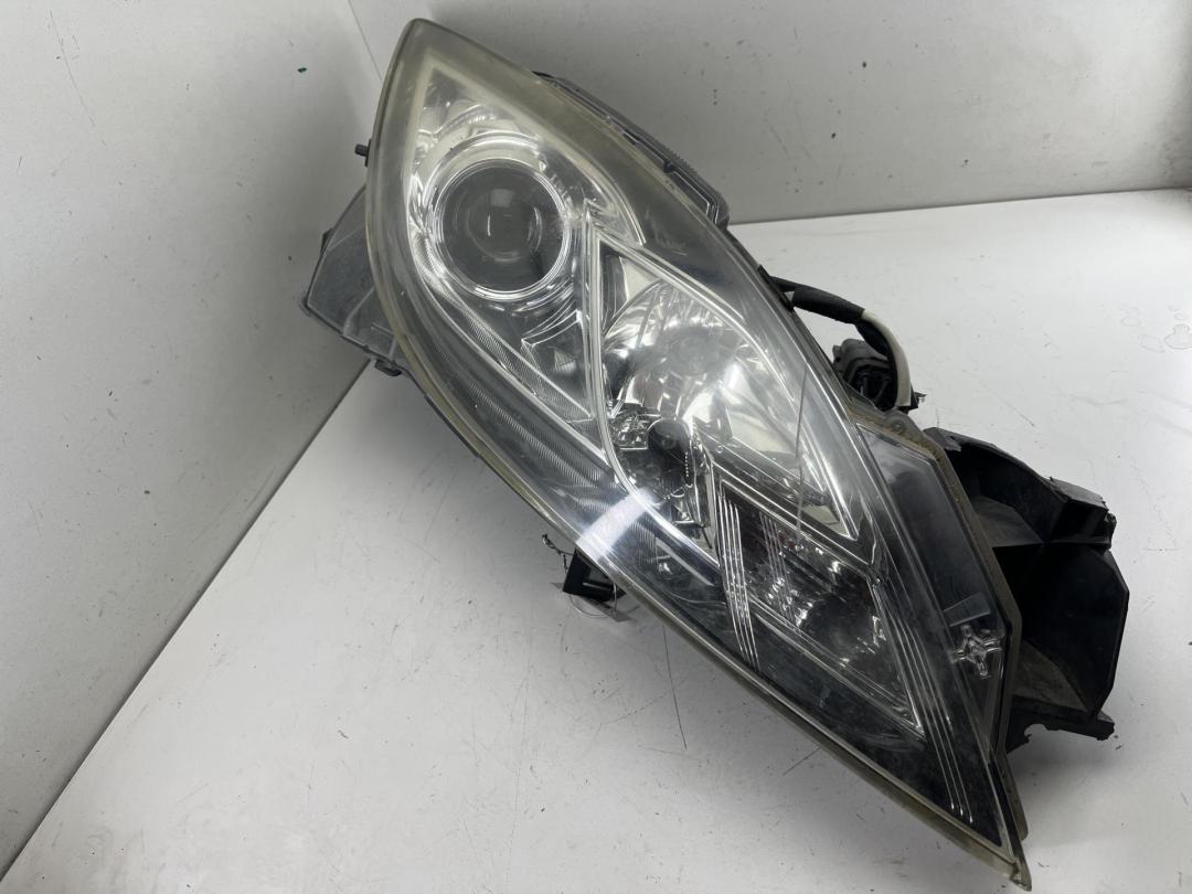 фара правая Mazda 6 GH 2010, 2.2 л., дизель, МКПП, серый, универсал