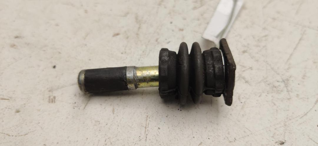 прочая запчасть Citroen C8 2006, 2.2 л., дизель, МКПП, серый, минивэн, 9611133380