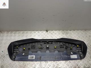 спойлер Volvo V40 2 поколение 2014, 1.6 л., дизель, АКПП, синий, хетчбэк 5 дв., 31347052