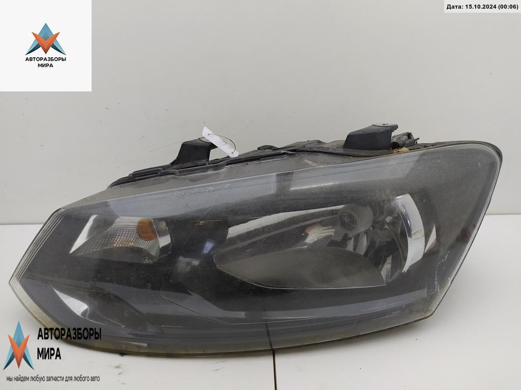 фара левая Volkswagen Polo 5 поколение 2012, 1.2 л., бензин, МКПП, белый, хетчбэк 5 дв., 6R2941015E - фото №1