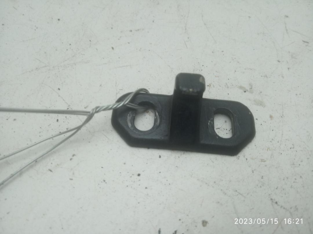ответная часть (скоба) замка двери Mercedes-Benz Vito 2004, 2.2 л., дизель, МКПП, серый, микроавтобус
