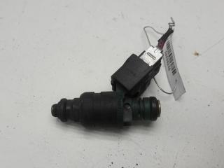 форсунка Volkswagen Bora 1998, 1.6 л., бензин, МКПП, синий, седан, 037906031AA