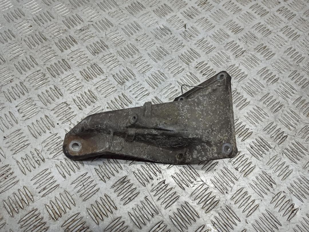 кронштейн двигателя BMW 3 E46 2002, 2.5 л., бензин, АКПП, серый, седан, 1094697