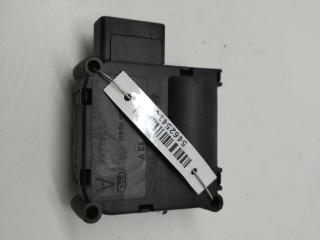 Заслонка печки/климат-контроля Audi A6 4F/C6 2005, 2.7 л., дизель, МКПП, серый, седан, 4F0820511A