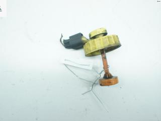 Крышка бачка тормозной жидкости Volkswagen Sharan 1 поколение [2-й рестайлинг] 2003, 1.9 л., дизель, МКПП, чёрный, минивэн, 6NO973702