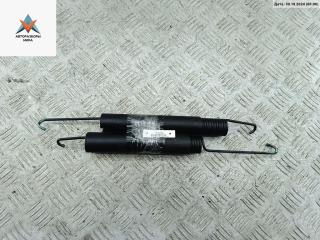 пружина крышки багажника Volkswagen Passat B4 1996, 1.8 л., бензин, МКПП, зелёный, седан