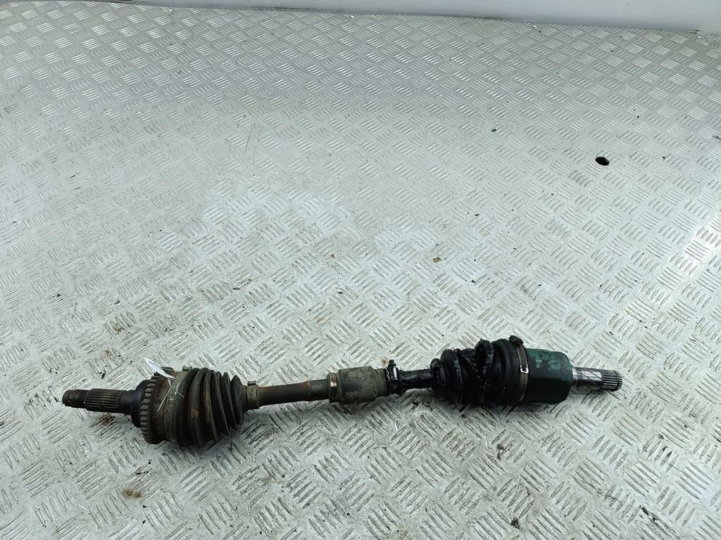 полуось передняя левая (приводной вал, ШРУС) Mazda Premacy 2004, 2.0 л., бензин, АКПП, синий, минивэн