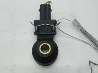 датчик детонации Volkswagen Golf 3 поколение 1996, 1.4 л., бензин, МКПП, белый, хетчбэк 5 дв.