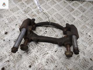 скоба суппорта Mercedes-Benz Vito-1 W638 2003, 2.2 л., дизель, АКПП, серый, микроавтобус