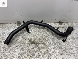 патрубок интеркулера Audi Q7 4L 2007, 3.0 л., дизель, АКПП, чёрный, внедорожник 5 дв., 7L6145795S