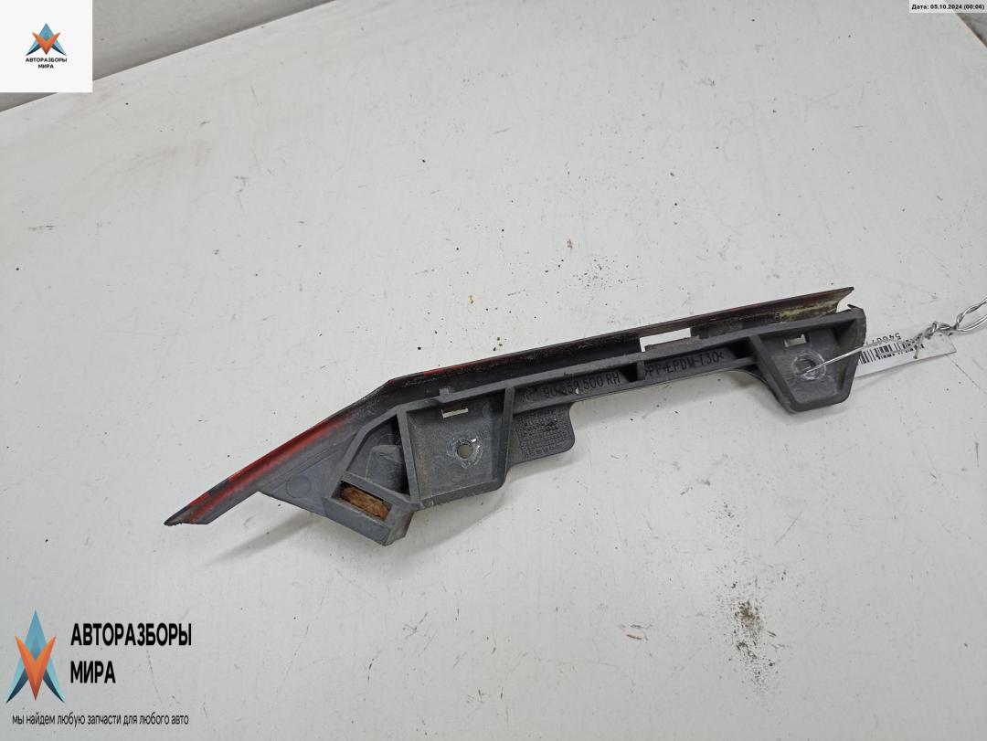 кронштейн переднего бампера Opel Astra G 1999, 1.6 л., бензин, МКПП, красный, хетчбэк 5 дв., 90559500 - фото №1