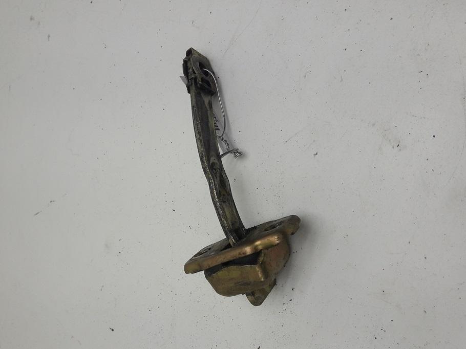 ограничитель открывания двери Volkswagen Golf-3 1994, хетчбэк 5 дв., 1H0837249