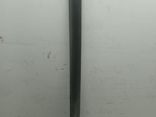 молдинг двери передней левой Peugeot 307 1 поколение 2003, 1.6 л., бензин, МКПП, серый, универсал, 9634011177