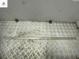 молдинг двери передней левой Audi A6 4B/C5 1999, 2.5 л., дизель, АКПП, жёлтый, универсал