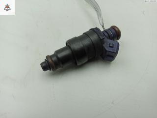 форсунка Renault Megane 1 поколение 1996, 1.6 л., бензин, МКПП, красный, хетчбэк 5 дв., 866313