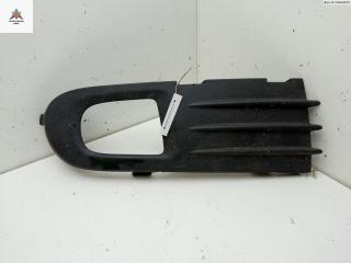 заглушка (решетка) в бампер Volvo S40 2 поколение 2006, 2.0 л., дизель, МКПП, серый, универсал, 30655885