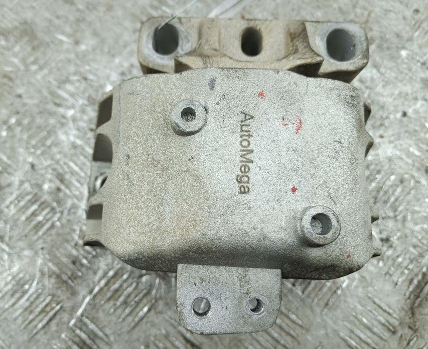подушка крепления двигателя SEAT Toledo 2002, 1.6 л., бензин, МКПП, серый, седан