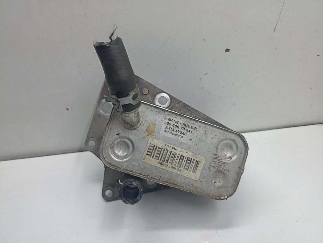 радиатор масляный Opel Vectra C 2006, 1.9 л., дизель, МКПП, серый, универсал, 5989070241