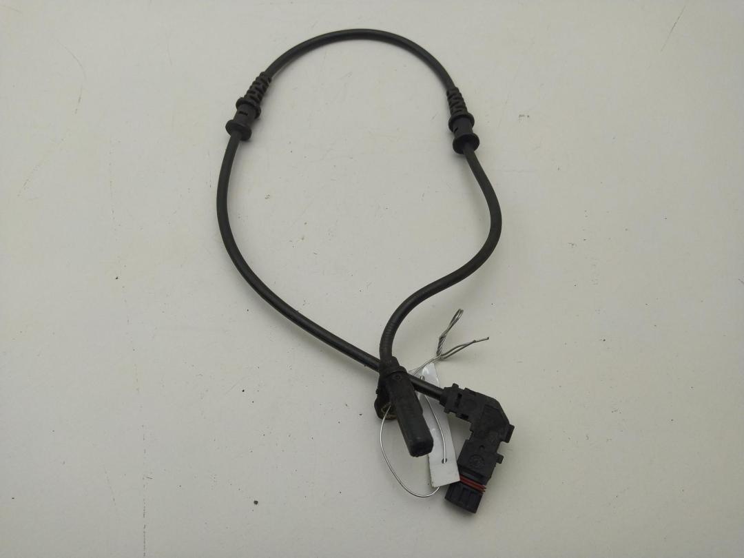 датчик ABS Mercedes-Benz C W203 2001, 2.0 л., бензин, АКПП, серый, хетчбэк 3 дв., 2035400417