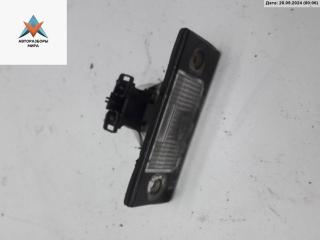 подсветка номера Volkswagen Golf 4 поколение 2000, 1.9 л., дизель, МКПП, белый, универсал
