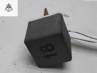 реле (прочие) Volkswagen Passat B4 1996, 2.0 л., бензин, МКПП, зелёный, универсал, 191937503