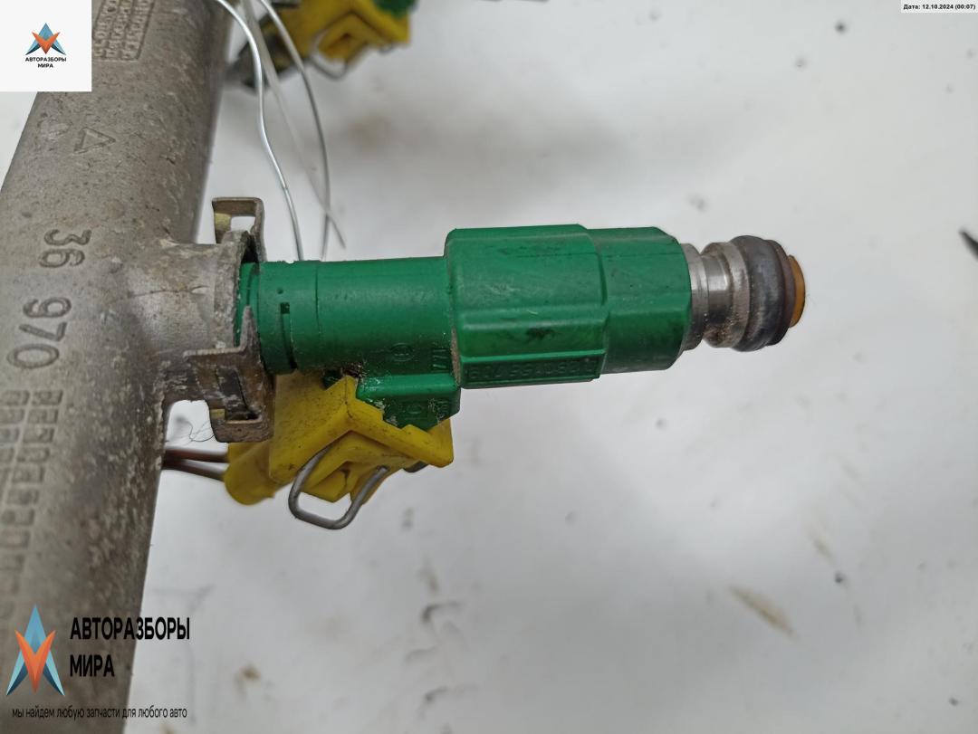 форсунка Opel Omega B 1998, 2.0 л., бензин, МКПП, белый, седан, 0280155709 - фото №1