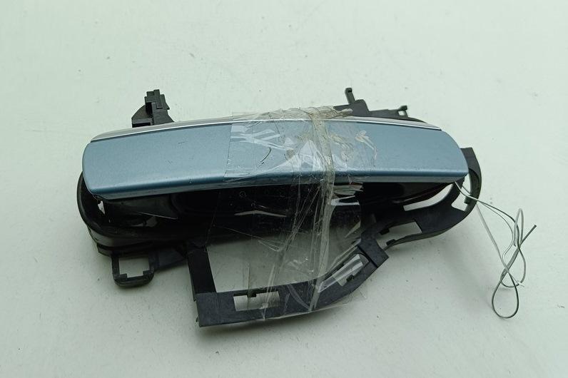 ручка наружная задняя правая Audi A6 C6 2005, 2.7 л., дизель, МКПП, зелёный, универсал, 4F0837886