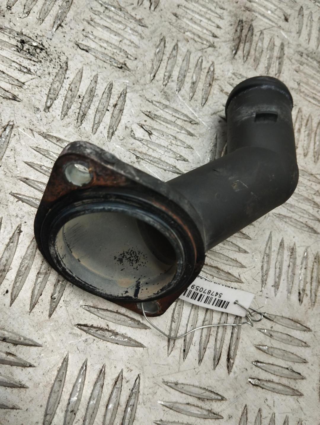 корпус термостата Volkswagen Sharan 2002, 2.0 л., бензин, МКПП, красный, минивэн, 06A121121C