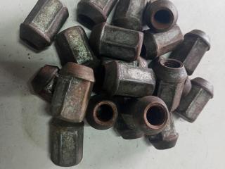 болт колесный Mazda 6 GG 2004, 1.8 л., бензин, МКПП, синий, универсал