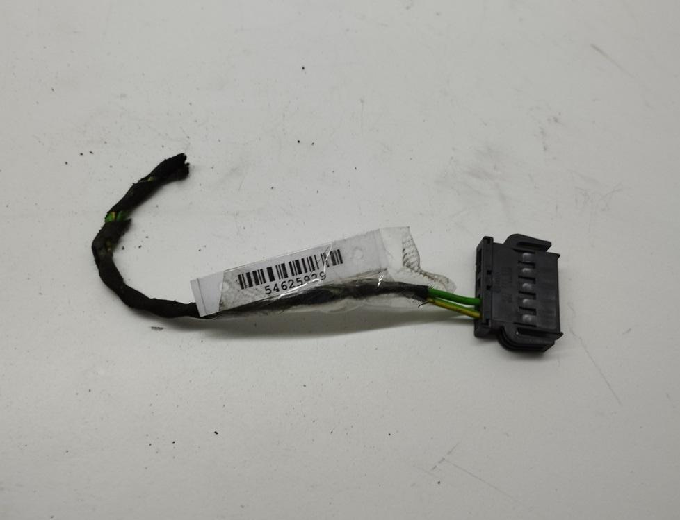 разъем (фишка) проводки Audi A4 B5 2001, 1.8 л., бензин, МКПП, серый, универсал, 893971535